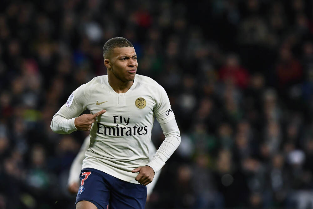 观天下丨 哥伦比亚总统回应遭美撤销签证；巴勒斯坦建国走到十字路口